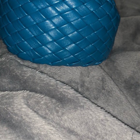 Woven Headband - Picture 2 of 2